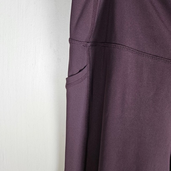 Zyia Active Pocket Brilliant High Rise Crop Capri Legging 16-18‎ Dark Purple - Picture 3 of 6